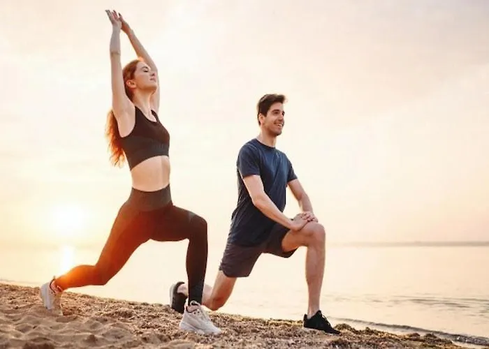 Comfortable Homes, Close To The Sea *